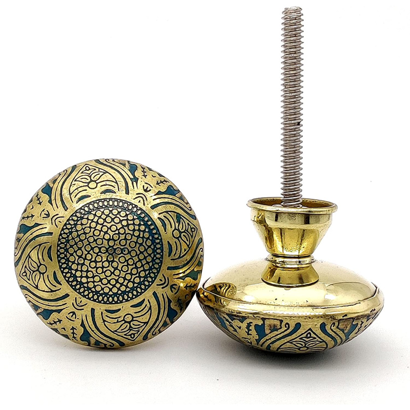 Brass Door Knobs/Drawer Pulls Dresser Door Knobs/Pull Kitchen Cupboards/ Handmade Classic Decor